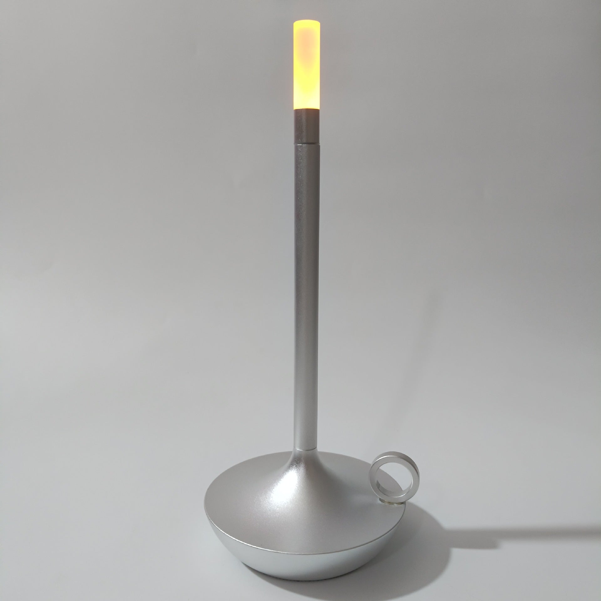 Bordslampa Tacta uppladdningsbar
