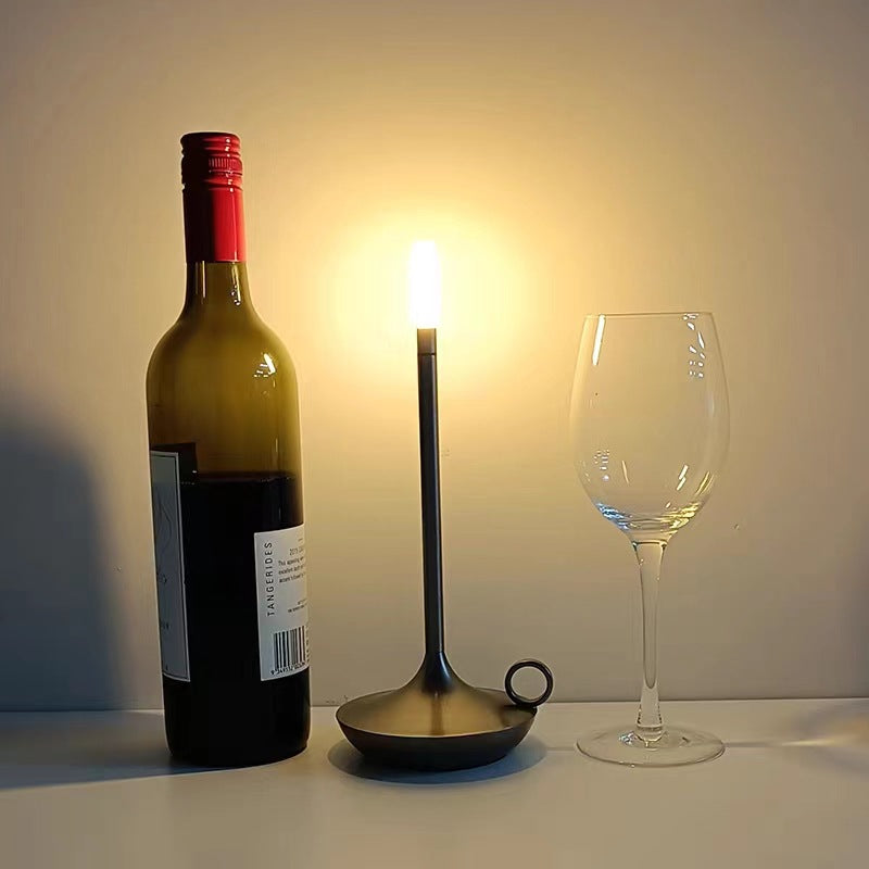 Bordslampa Tacta uppladdningsbar