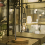 Bordslampa Levitas Magnetiskt Svävande
