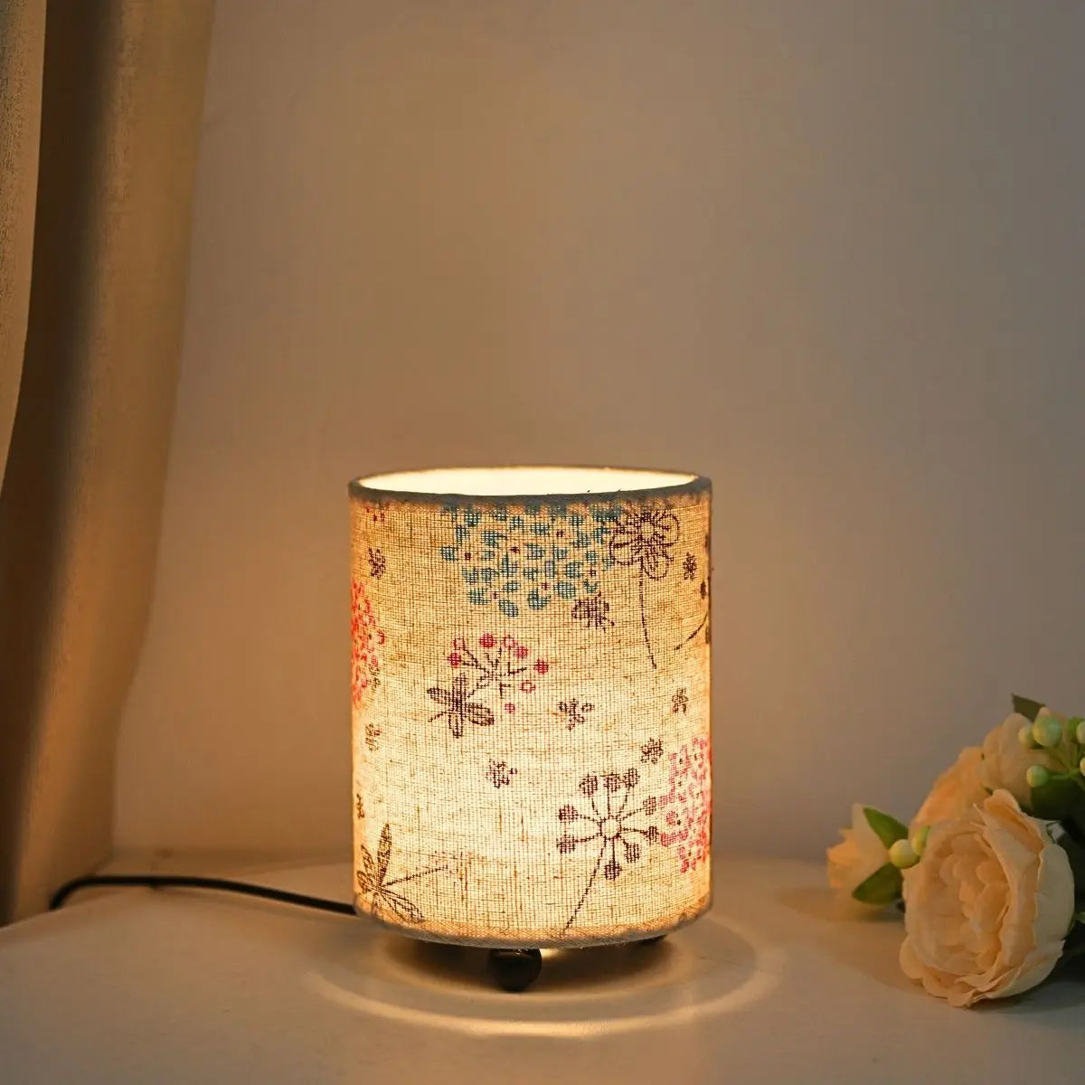 Bordslampa Tela USB