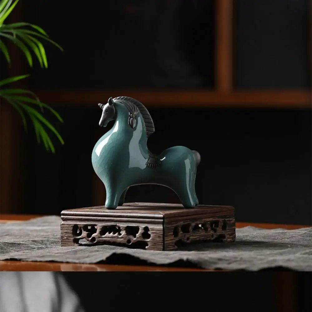 Skulptur Equus Glaserad Keramik