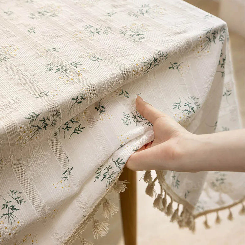 1PCS Beige Daisy Lace Tassels Cotton Tablecloth Tea Table, Table Cover For Farmhouse Kitchen Picnic Wedding Dining Room Deco