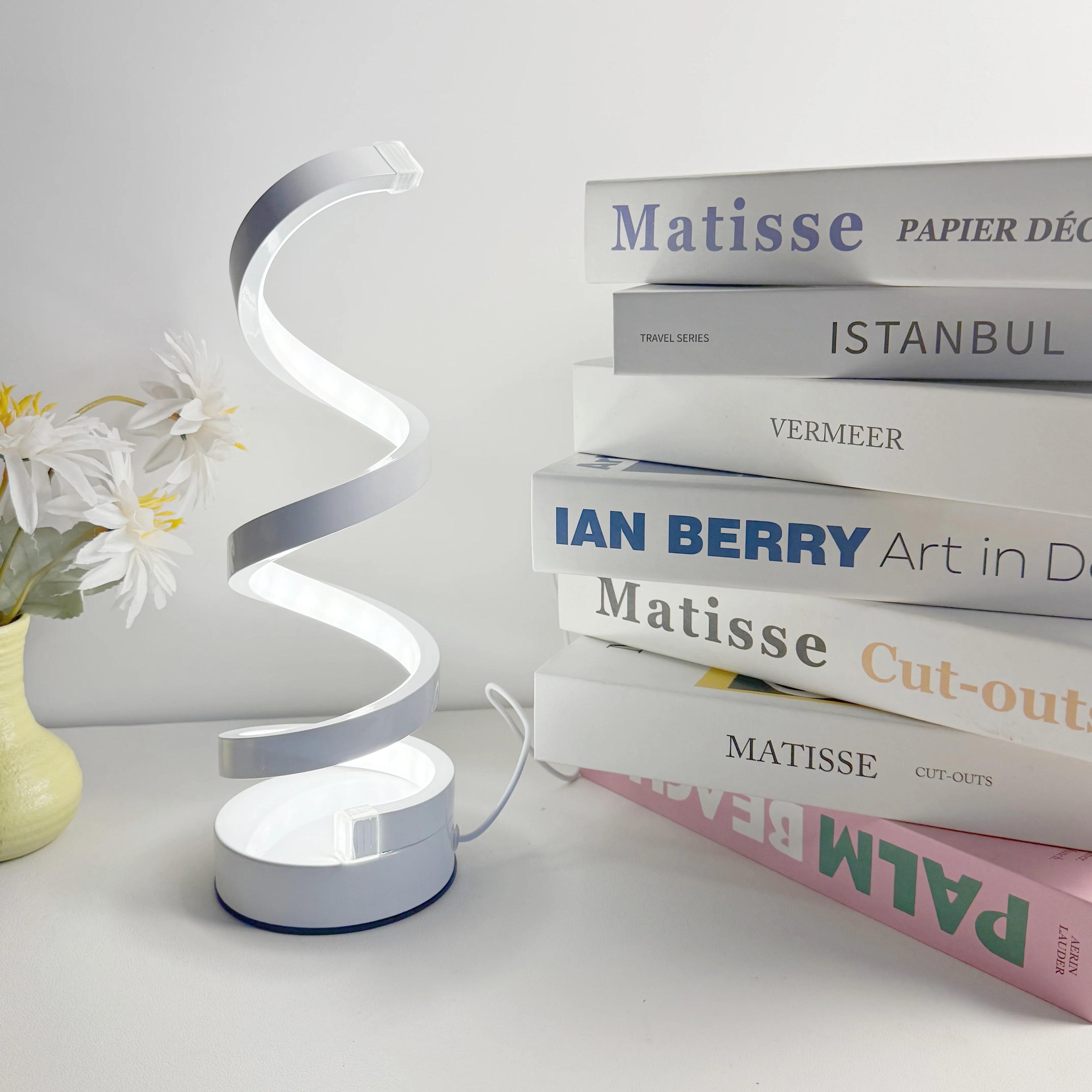 Bordslampa Spiralis LED USB