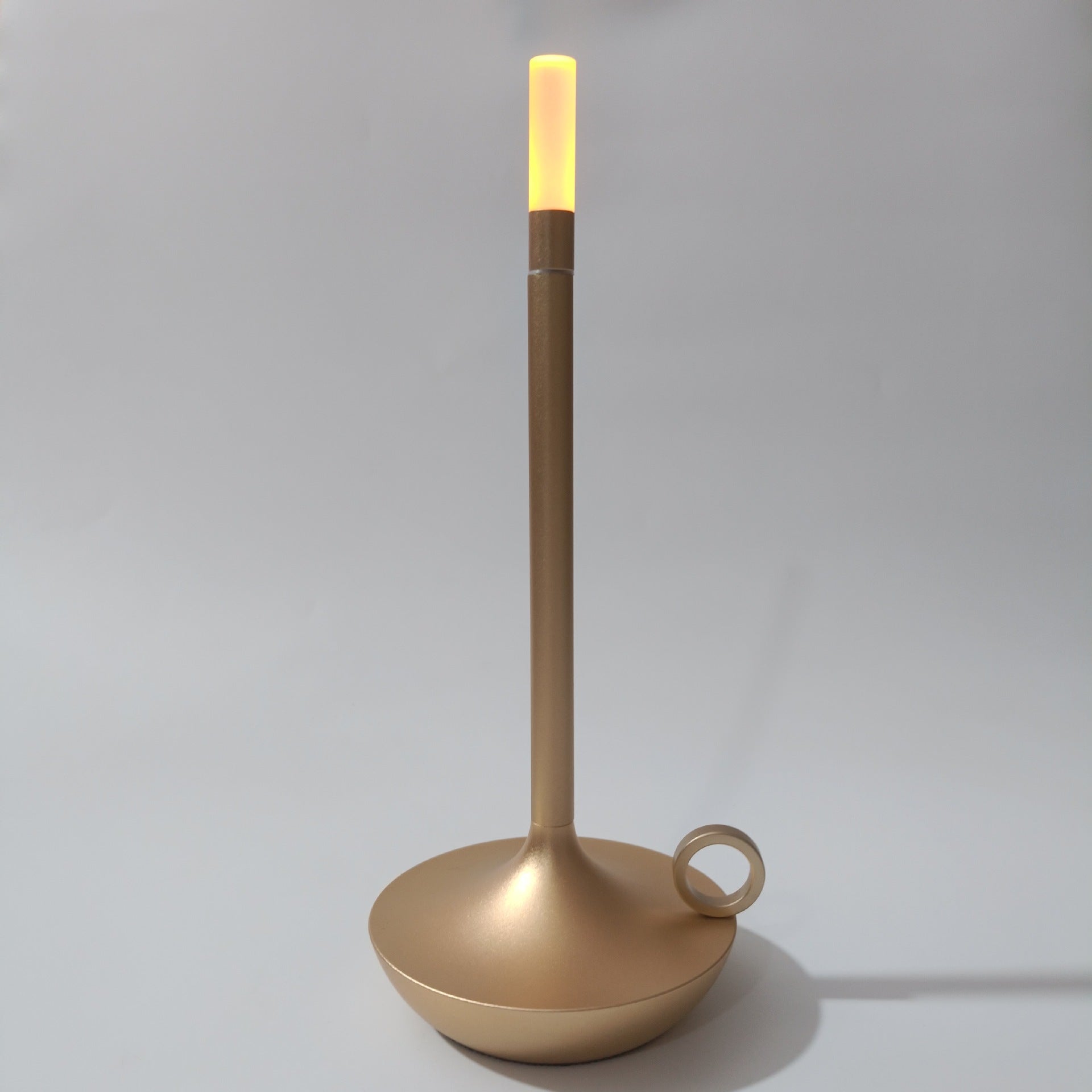 Bordslampa Tacta uppladdningsbar
