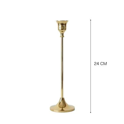 Elegant Vintage Gold Candle Holder (AUREA VINTA)