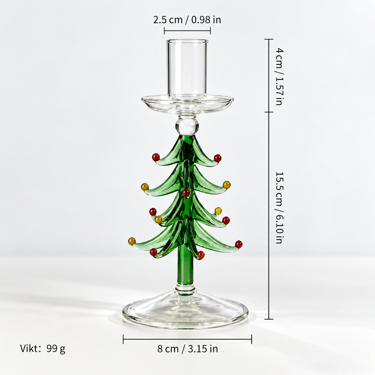 En dekorativ ljushållare i glas med en stiliserad trädform . ljusstakar jul , ljusstakar glas, Julgran form